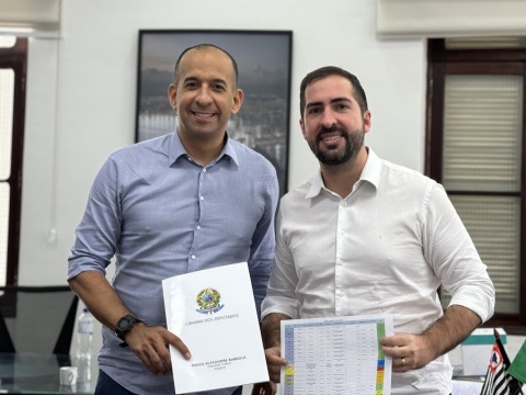 Deputado Federal Paulo Alexandre reforça Compromisso com  São Vicente e presta contas de investimentos de mais R$ 7 milhões