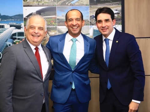 Em meio a troca no Ministério dos Portos e Aeroportos, deputado federal Paulo Alexandre é tido como um dos principais aliados no parlamento para passar as prioridades da Baixada Santista no setor.