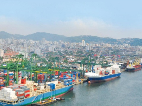 Deputado Paulo Alexandre Barbosa se posiciona contra leilão do STS10 e defende diálogo com a Prefeitura de Santos e trabalhadores da Região