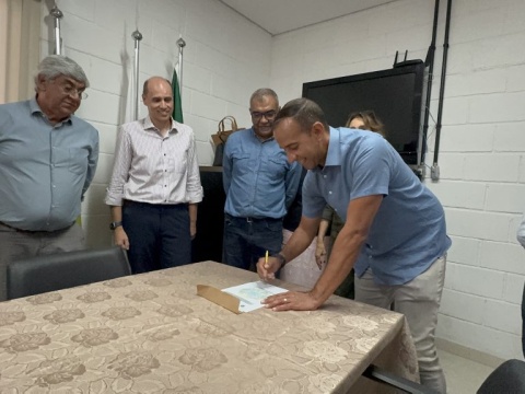 Paulo Alexandre Barbosa anuncia renovação da cessão de área para Equoterapia