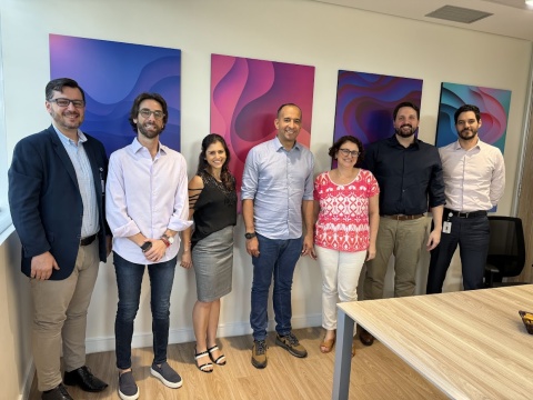 Deputado Federal Paulo Alexandre Barbosa discute parcerias para ampliar políticas públicas para pessoas com deficiência em reunião no Hospital Albert Einstein