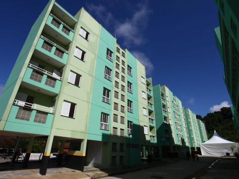 + DE MIL UNIDADES HABITACIONAIS ENTREGUES 