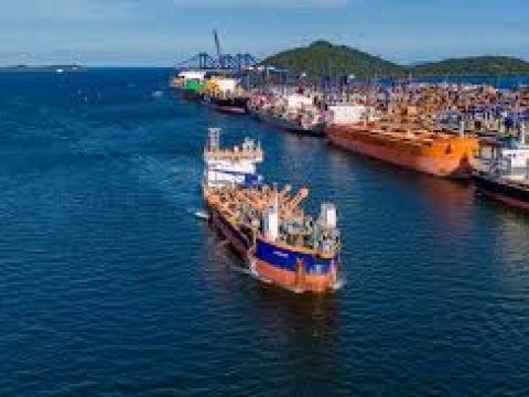 Brasil amplia discussão sobre as dragagens