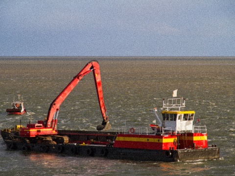 Mesa redonda amplia a discussão sobre as dragagens e propõe soluções