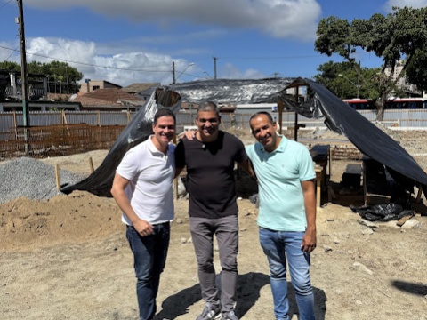 Com apoio do deputado Paulo Alexandre Barbosa, Macuco recebe obras de pavimentação em três vias importantes