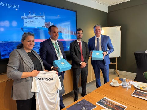 Deputado Paulo Alexandre lidera encontro na Maersk e no Parlamento Dinamarquês para fortalecer o setor portuário e logístico brasileiro em missão internacional 