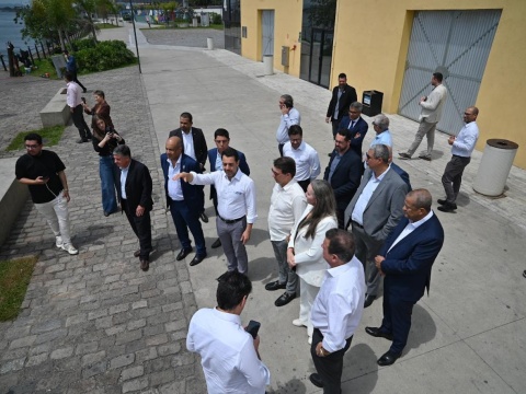 Comissão de deputados visita o Parque Valongo e áreas do Porto de Santos