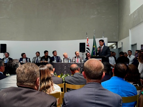 Paulo Alexandre Barbosa e Tarcísio inauguram Fórum de Caraguatatuba