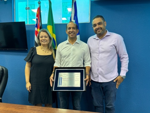 Deputado federal Paulo Alexandre Barbosa recebe título de cidadão de Aparecida