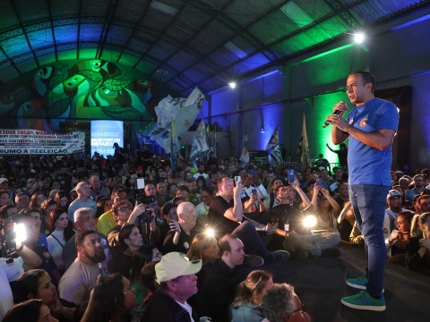 Com mais de 2 mil apoiadores, deputado federal Paulo Alexandre Barbosa lança candidatura à reeleição ao lado de Tarcísio de Freitas