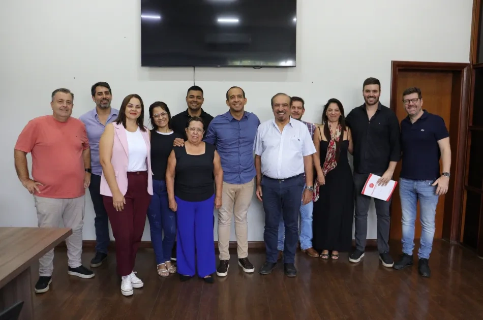 Prefeito recebe o deputado federal Paulo Barbosa