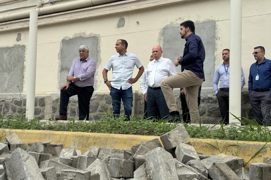 Santa Casa de Santos recebe novo acelerador linear para dobrar sessões de tratamento do câncer