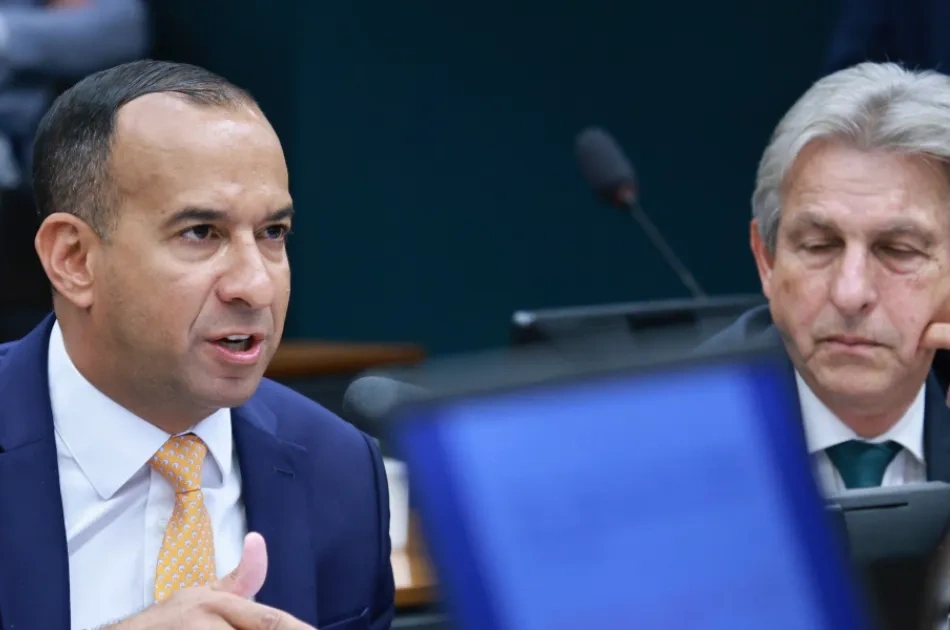 Litoral pode ampliar representação no Legislativo: pesquisa aponta favoritos para 2026