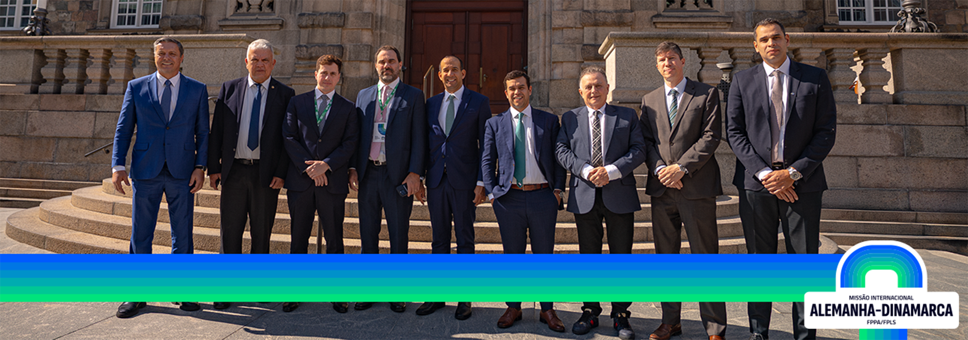 comitiva em visita a europa